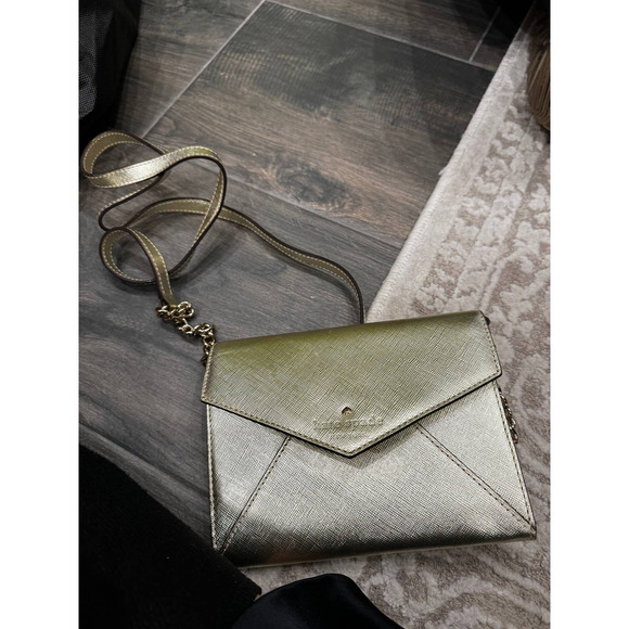 kate spade Handbags - Kate Spade Gold Metallic Crossbody Clutch bag
